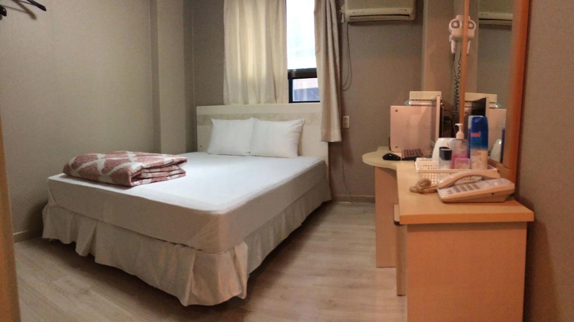 **  Saerim Hotel Seoul Südkorea
